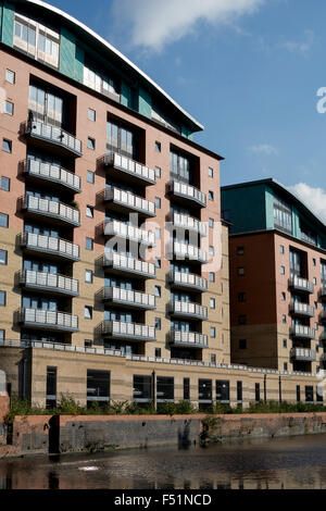 Quality City Serviced Apartments by River Soar, Leicester, UK Stock Photo