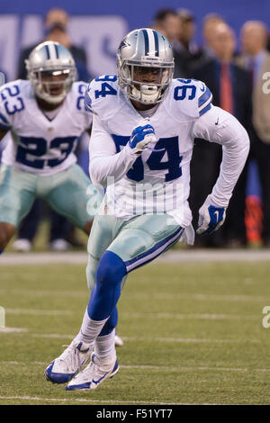 Dallas Cowboys defensive end Randy Gregory runs a drill during an NFL ...