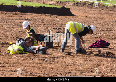 Archaeologists at the old Cadbury Site in Keynsham Somerset. Cotswold archeology Stock Photo