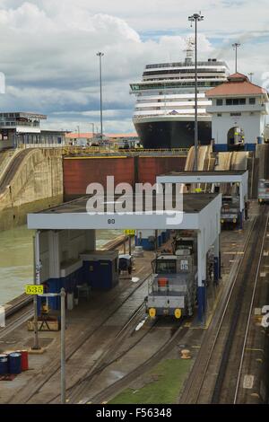 Cruise ship going through locks in Panama Canal Stock Photo