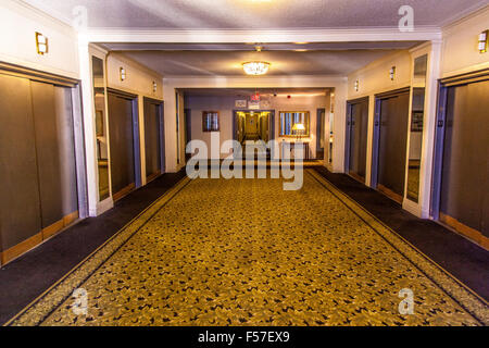 Lift reception area, 10th Floor Hotel Pennsylvania, 7th Avenue , new York city, United states of America.