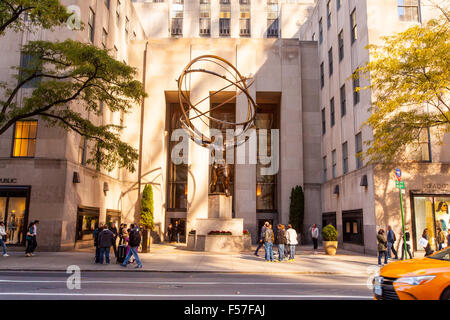 Rockefeller Center Statue of Atlas, Fifth Avenue, Manhattan, New York City, United States of America. Stock Photo