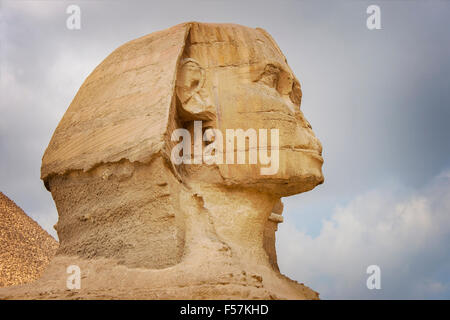 Image of the Sphinx of Gixa, Cairo Egypt.