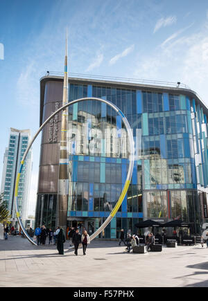 Cardiff Central Library and John Lewis Store with the Alliance sculpture by Jean-Bernard Metais Stock Photo