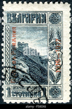 Postage stamp printed in Bulgaria, show Ruins of the Castle of Tsar Assen (overprint 1916, Occupation of Romania), circa 1911 Stock Photo
