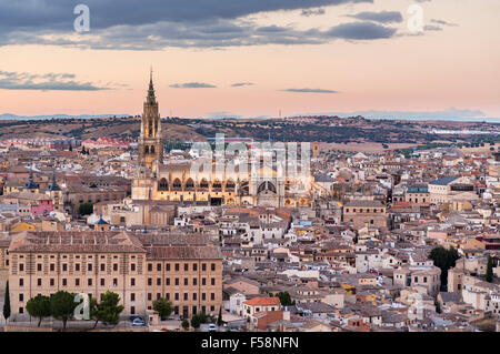 Toledo, Spain, Europe - Sunset cityscape at dusk with cathedral in the ancient city Stock Photo