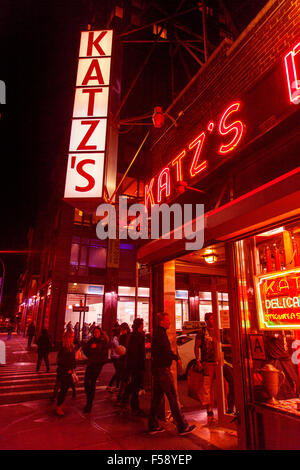 Katz's Deli, A Delicatessen diner on the Lower East Side, New York City, United States of America. Stock Photo