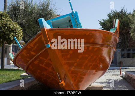 Greek Rudder Stern of a Greek fishing boat with rudder and tiller Stock Photo - Alamy