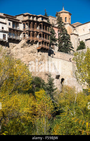 Autumn in the Hoz del Huecar gorge looking up at  the hanging houses at Cuenca, Castilla-la mancha, Central Spain Stock Photo