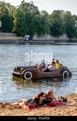 people enjoying a summer day on the beach, Strelecky ostrov,  Prague, Czech republic Stock Photo