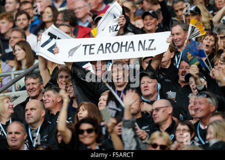 Twickenham, London, UK. 31st Oct, 2015. Rugby World Cup Final. New Zealand versus Australia. New Zealand fans © Action Plus Sports/Alamy Live News Stock Photo
