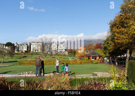 Hope Park, Keswick, Lake District, Cumbria UK. 1st November 2015. UK Weather. Families enjoying a round of crazy golf surrounded by autumn colour. Elsewhere in the UK the November temperature record was broken, with temperatures reaching 22.4C (72.3F) in mid Wales. Credit:  David Forster/Alamy Live News Stock Photo