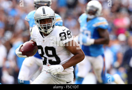 October 25, 2015 Amari Cooper #89 of the Oakland Raiders catches a