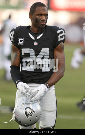 Oakland, California, USA. 15th Dec, 2013. Oakland Raiders defensive end  Jack Crawford (91) on Sunday, December