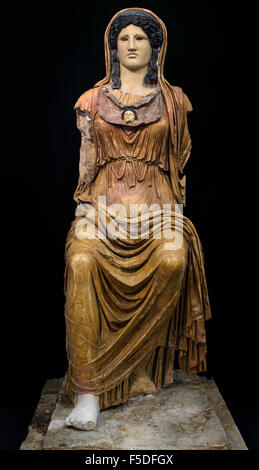 Rome. Italy.  Statue of seated Minerva. Palazzo Massimo alle Terme. Museo Nazionale Romano. Stock Photo
