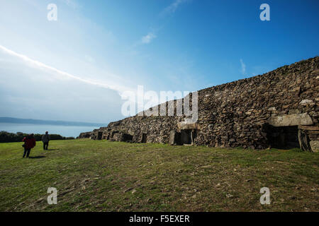 Barnenez. Cairn de Barnenez, Kernelehen peninsular,Brittany,France. Oct 2015. The Cairn of Barnenez is a Neolithic monument Stock Photo