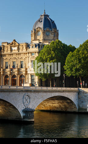 Paris Commercial Court monument and Pont au Change by the River Seine in the 4th arrondissement, Ile de la Cite, Paris, France Stock Photo