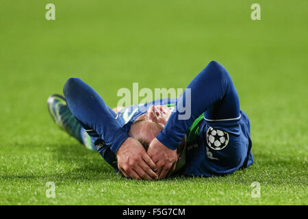 Eindhoven, The Netherlands. 03rd Nov, 2015. Maximilian Arnold of Wolfsburg lies on the grass during the UEFA Champions League Group B soccer match PSV Eindhoven and VfL Wolfsburg at the PSV Stadium in Eindhoven, The Netherlands, 03 November 2015. Photo: Maja Hitij/dpa/Alamy Live News Stock Photo