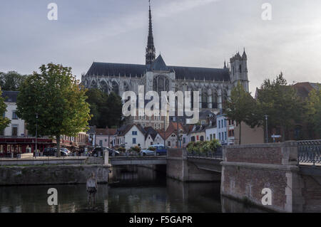 Notre-Dame cathedral, at sunset seen from Quai Belu, River Somme, Amiens, Somme, Picardie, France Stock Photo