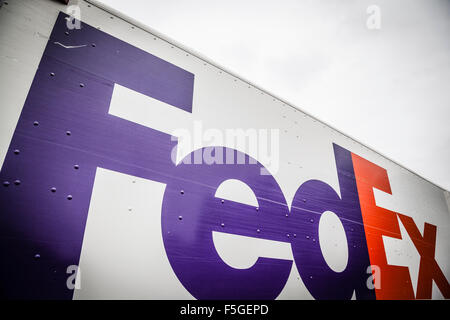 Federal Express Truck at stanford University Stock Photo - Alamy