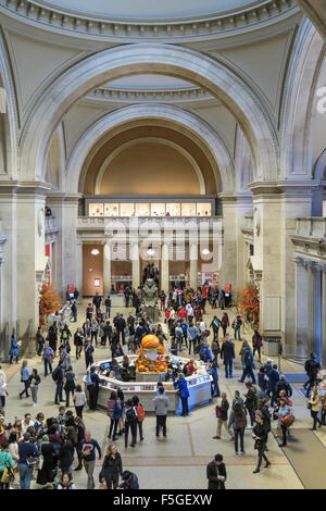 The Metropolitan Museum of Art, The Great Hall, NYC Stock Photo