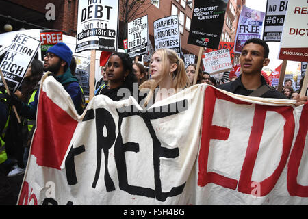 London, UK. 4th November 2015. 'Grants Not Fees' protest march by hundreds of students thru London in protest at possibility of scrapping university student grants on November 4th 2015   Credit:  KEITH MAYHEW/Alamy Live News Stock Photo