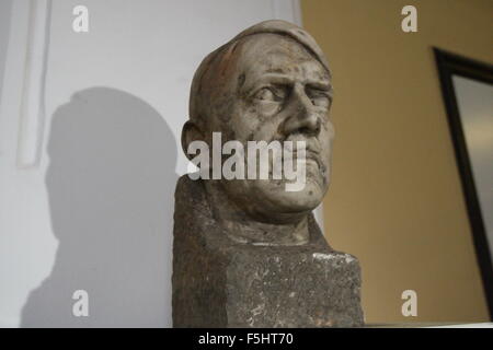 Gdansk, Poland 5th, Nov. 2015 Adolf Hitler marble bust sculpture was accidentally found in the Gdansk during the excavations at the National Museum area. Sculpture was buried deep in the ground. The author of the sculpture Josef Thorak was Adolf Hitler favorite sculptor. Credit:  Michal Fludra/Alamy Live News Stock Photo
