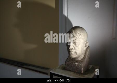 Gdansk, Poland 5th, Nov. 2015 Adolf Hitler marble bust sculpture was accidentally found in the Gdansk during the excavations at the National Museum area. Sculpture was buried deep in the ground. The author of the sculpture Josef Thorak was Adolf Hitler favorite sculptor. Credit:  Michal Fludra/Alamy Live News Stock Photo