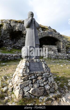 St Patrick statue and shrine Maumturk Mountains Connemara County Galway Ireland Stock Photo