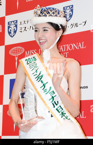 Junna Yamagata, 21-year-old college student, poses for photos after winning the Miss International Japan 2016 in Tokyo on November 4, 2015. © AFLO/Alamy Live News Stock Photo