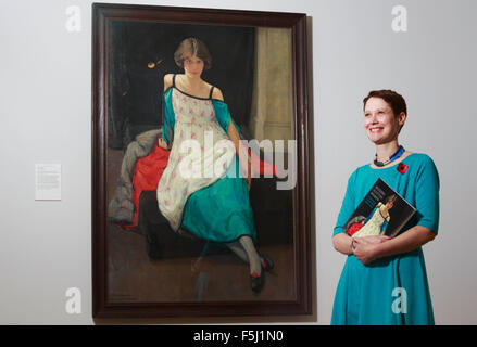 Edinburgh, UK. 5th November, 2015. Press view Modern Scottish Women ...