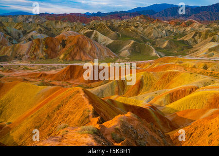 Coloful forms at Zhanhye Danxie Geo Park, China  Gansu Province, Ballands eroded in muliple colors Stock Photo
