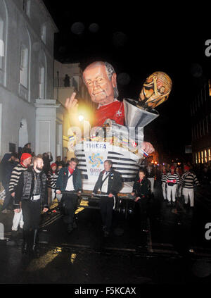 Lewes East Sussex UK 5th November 2015 - The Cliffe Bonfire Society enemy of the bonfire tableau depicting Sepp Blatter is pulled through the streets at the Lewes Bonfire celebrations this evening Credit:  Simon Dack/Alamy Live News Stock Photo