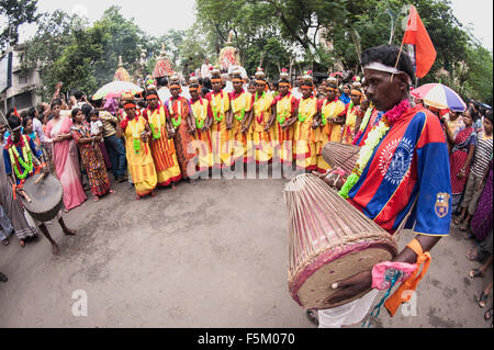 Tribal Santhal street dance, Jagannath Rath Yatra, Kolkata, West Bengal, India, Asia, Indian, Asian Stock Photo