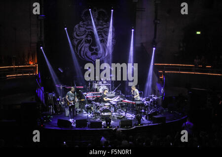 Manchester, UK. 6th November, 2015. Flawes perform live in Manchester at Albert Hall supporting Ella Eyre. Credit:  Simon Newbury/Alamy Live News Stock Photo