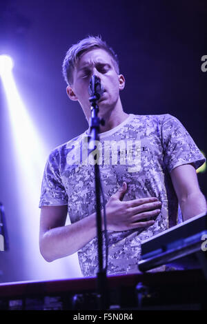 Manchester, UK. 6th November, 2015. Flawes perform live in Manchester at Albert Hall supporting Ella Eyre. Credit:  Simon Newbury/Alamy Live News Stock Photo