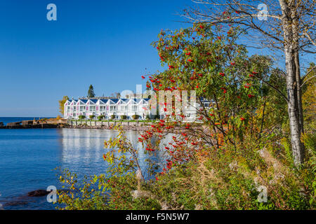 The Bluefin Bay Lake Superior Resort near Tofte and Lutsen, Minnesota ...