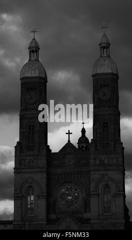 A black and white church Stock Photo - Alamy