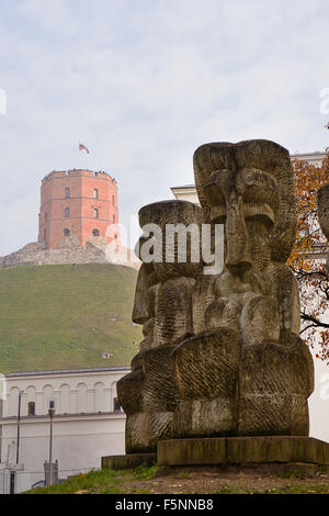 Gediminas Castle in Vilnius (Lithuania) and typical statue Stock Photo