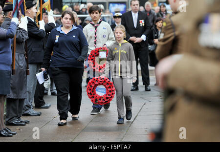 Brighton UK Sunday 8th November 2015 - Wreaths are laid at the City of Brighton and Hove An Act of Remembrance Service held at the War Memorial in the Old Steine Photograph taken by Simon Dack Stock Photo