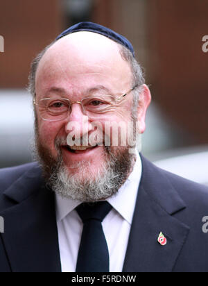 London, UK. 08th Nov, 2015. Remembrance Sunday. Chief Rabbi, Ephraim Mirvis in Downing Street on Remembrance Sunday at the Cenotaph in Whitehall. Credit:  Paul Marriott/Alamy Live News Stock Photo