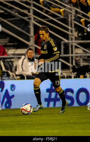 Columbus, Ohio, USA. 08th Nov, 2015. Columbus Crew SC midfielder Ethan Finlay (13) in the second half of the Audi 2015 MLS Cup Playoffs match between Montreal Impact and Columbus Crew SC at MAPFRE Stadium, in Columbus OH. November 8, 2015. Columbus Crew SC won in extra time with an aggregate score of 4 to 3. Photo Credit: Dorn Byg/CSM Credit:  Cal Sport Media/Alamy Live News Stock Photo