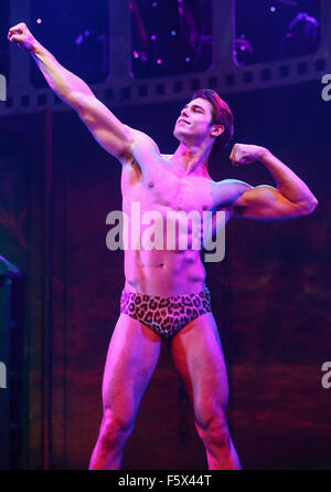 Photocall for the latest London production of 'The Rocky Horror Picture Show'  Featuring: Dominic Anderson Where: London, United Kingdom When: 15 Sep 2015 Stock Photo