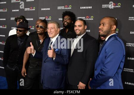Samsung Hope For Children Gala 2015 - Red Carpet Arrivals  Featuring: Tony Bennett, members of the Roots Where: New York City, New York, United States When: 17 Sep 2015 Stock Photo