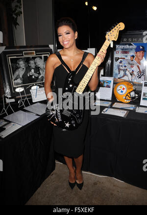 Padres Contra El Cancer's 15th annual 'El Sueno De Esperanza' - Inside  Featuring: Eva Longoria Where: Hollywood, California, United States When: 17 Sep 2015 Stock Photo