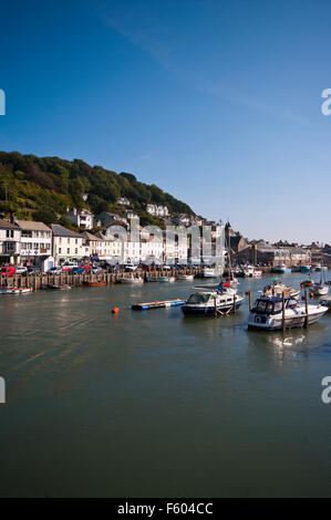 The Cornish Coastal Town Of Looe Overlooking The East Looe River Cornwall England UK Stock Photo