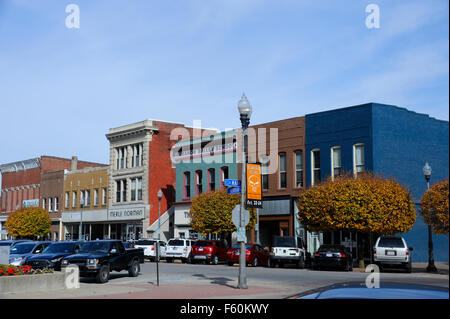 Main street of small town. Lebanon, Indiana Stock Photo - Alamy