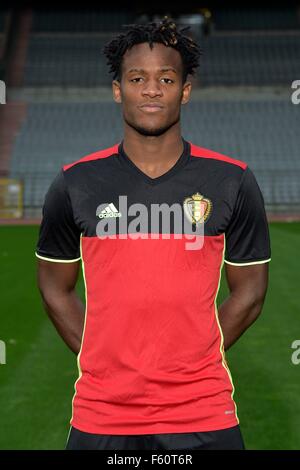 Brussels, Belgium. 10th Nov, 2015. The Belgium mens national football team in official photoshoot for newly introduced Adidas kit. Michy Batshuay Credit:  Action Plus Sports/Alamy Live News Stock Photo