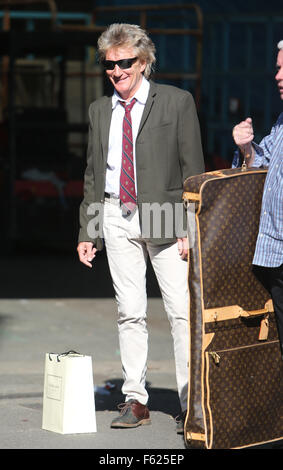 Rod Stewart outside ITV Studios  Featuring: Rod Stewart Where: London, United Kingdom When: 02 Oct 2015 Stock Photo