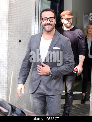 Jeremy Piven outside ITV Studios  Featuring: Jeremy Piven Where: London, United Kingdom When: 08 Oct 2015 Stock Photo